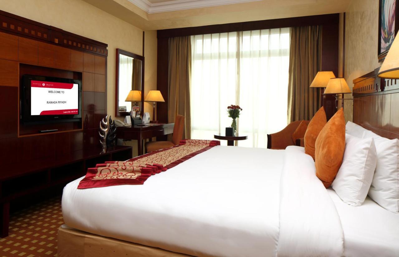 Ramada Riyadh Hotel Esterno foto