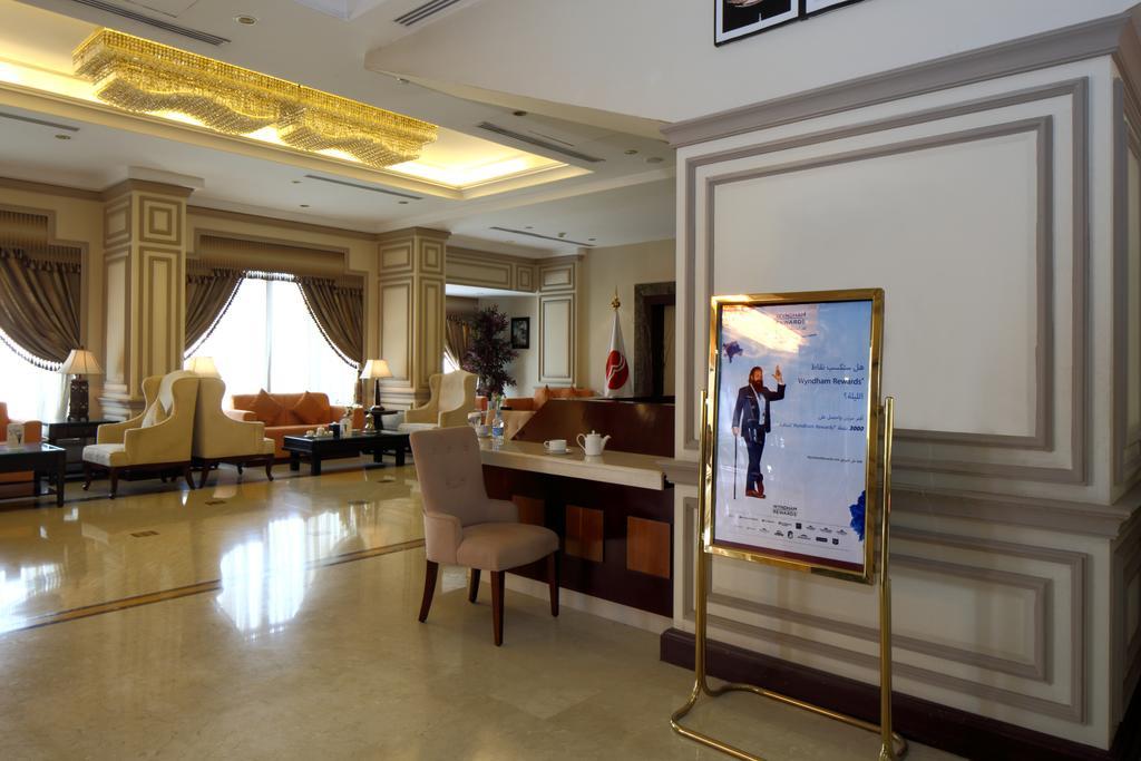 Ramada Riyadh Hotel Esterno foto