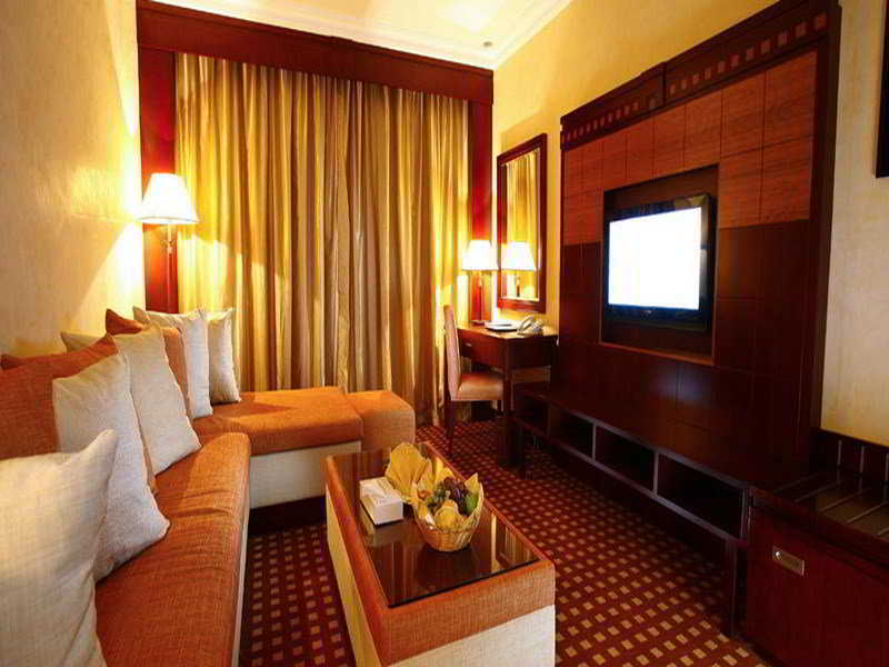 Ramada Riyadh Hotel Esterno foto