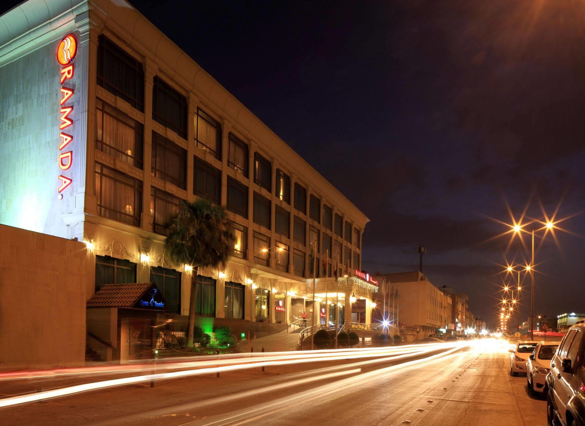 Ramada Riyadh Hotel Esterno foto